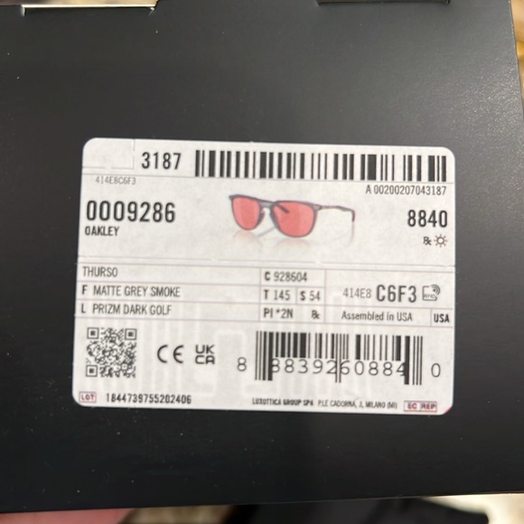 NIB Oakley Thurso Prizm Dark Golf Lenses, 
Matte Grey Smoke Frame w/ Case & Box - Picture 6 of 10